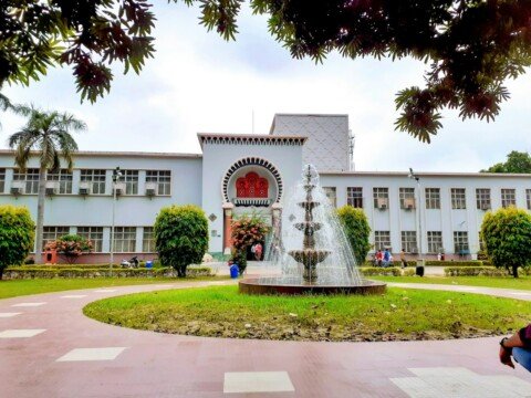 Best BA Colleges in Kolkata: Admission, Fees and How to Choose 28 University library reading hall where arts students study, representing BA colleges in Kolkata